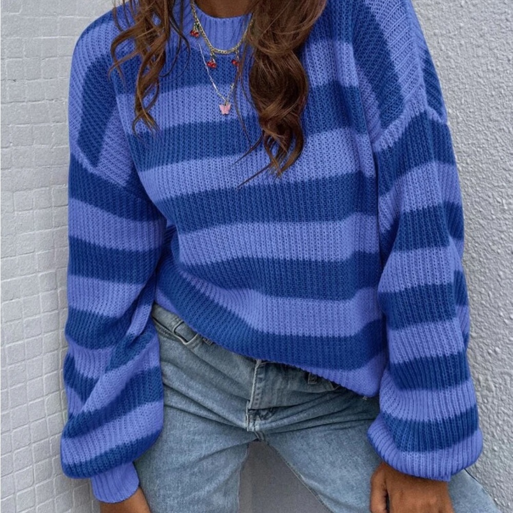 Blue striped sweater M (never worn)